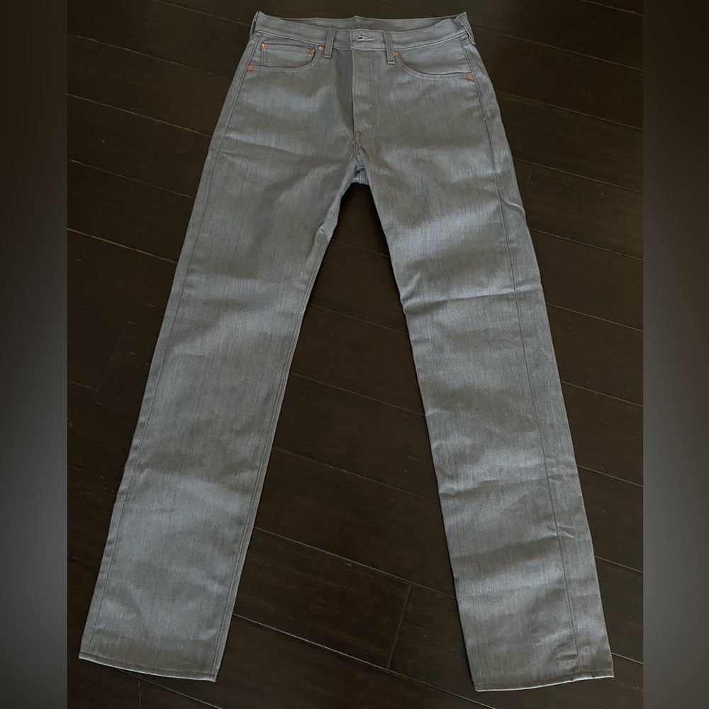 Levi's 501 raw denim gray